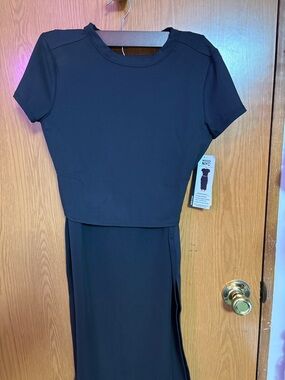 Women's Black Short-Sleeve 2pc.Dress